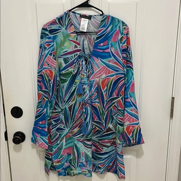 La Blanca Tropical Print Swim Coverup - Picture 3 of 9